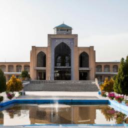 Kabul Museum erstrahlt in vollem Glanz: Aufgenommen mit einem Weitwinkelobjektiv direkt vor dieser atemberaubenden Sehenswürdigkeit in Afghanistan